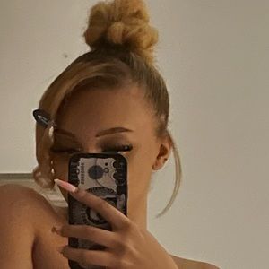 Meet your Posher, Logan